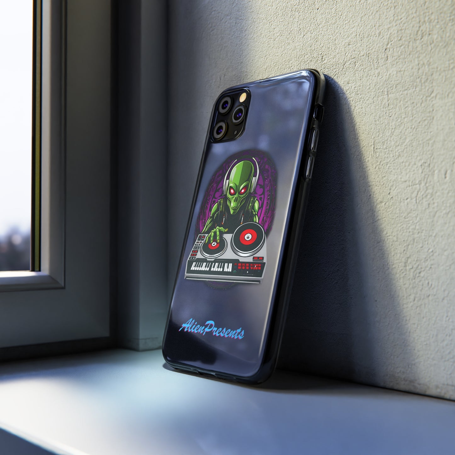 Cool alien Phone Cases