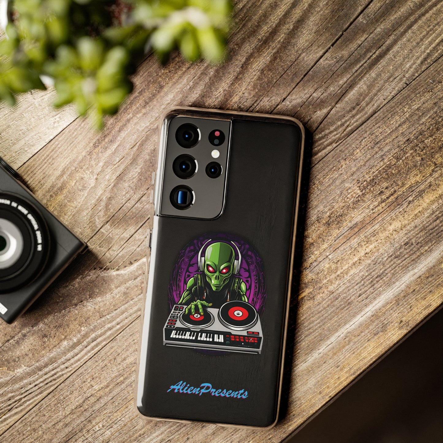 Cool alien Phone Cases