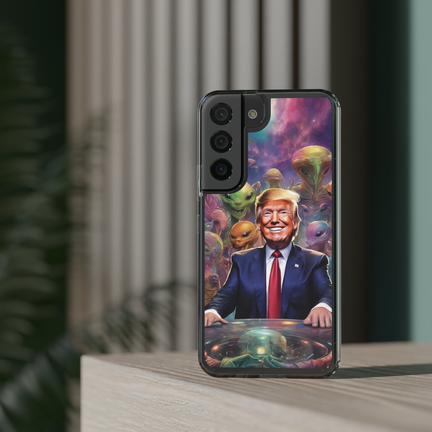 Cool alien Phone case. Trump among the aliens